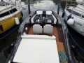 Frauscher Mirage 740 Air Brod s konzolom