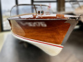 Riva Arcangeli Łódź sportowa