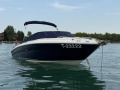 Sea Ray 220 SSE Sportski brod