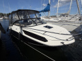 Bayliner VR5 Cuddy Jacht motorowy