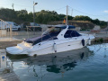 Sea Ray 290 SS Kabinski brod