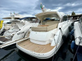 Jeanneau Prestige 42 S Yacht a motore