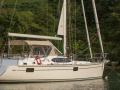 Hylas 48 Sailing yacht