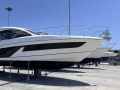 Beneteau Gran Turismo 45 Motorna jahta