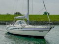 Contest 38 S Winged Keel Jedrilica