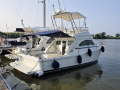 Cayman 30 Fly Flybridge