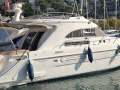 Sealine 350 Fly Motorna jahta