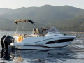 Jeanneau Cap Camarat 9.0 WA Yate a motor