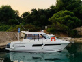 Jeanneau Merry Fisher 855 Yate a motor