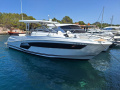 Jeanneau Cap Camarat 12.5 WA Yate a motor