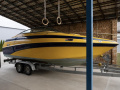 Crownline 235 CCR Kabinos hajó