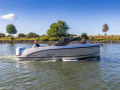 Maxima 580 Sport Lounge Tuckerboot