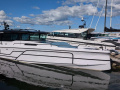 Axopar 45 XC Cross Cabin Yacht a motore