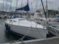 Hunter 33 Bluewater yacht