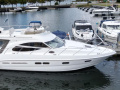 Sealine F42/5 Flybridge