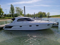 Elan 35 HT Motorová jachta