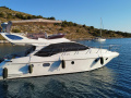 Azimut 43 Fly Flybridge