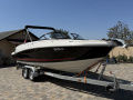 Bayliner VR6 Motoros yacht