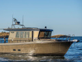 Targa 37 CFC Aft Door Pilothouse