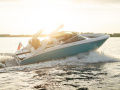 Regal LS4 SURF Bowrider