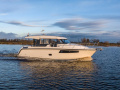 Skils&oslash; 35 Panorama Motoryat