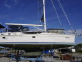 Hunter 50 Centercockpit Sailing yacht