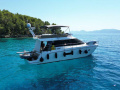 Sealine F42/450 Flybridge