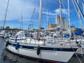 Hallberg-Rassy 352 Jadralna jahta