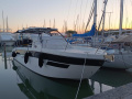 Saver 330 Walkaround Motorna jahta