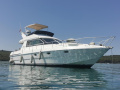Mochi Craft Mochi 40 Flybridge