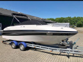 Four Winns 215S Bateau de sport
