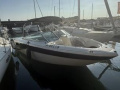 Sea Ray 220 Select Bowrider Sportinis kateris