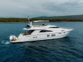 Fairline Squadron 78 Yacht a motore