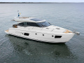 Bavaria Virtess 420 Coup&eacute; Yacht à moteur