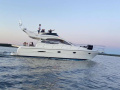 Doqueve Majestic 420 Flybridge