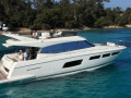 Prestige 550 Flybridge
