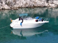 Maxum 2400 SCR Barco cabinado
