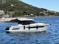 Jeanneau Merry Fisher 895 Barco cabinado