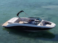 Sea Ray SPX 230 Bowrider
