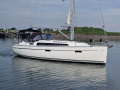 Bavaria 37 Burinė jachta
