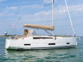 Dufour D390 GL Sailing yacht