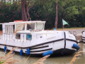 Locaboat 1260R Peldošā māja
