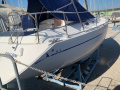Harmony 38 Burinė jachta