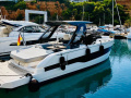 Cranchi A32 Luxury Tender Motorna jahta