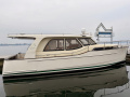 Greenline 33 Motorová jachta