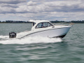 Beneteau Antares 7 OB Pilothouse
