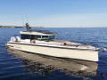 Axopar 37 XC Cross Cabin Sportboot