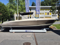 Chris Craft Corsair 32 Sport boat