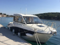 Quicksilver 755 Weekend Cabin cruiser