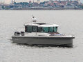 Axopar 37 XC Cross Cabin Motor yacht